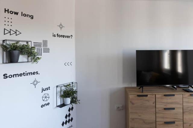 Lovely 1Bd Flat Near The Sea Garden By Flat Mаnаger Burgas City Exterior foto